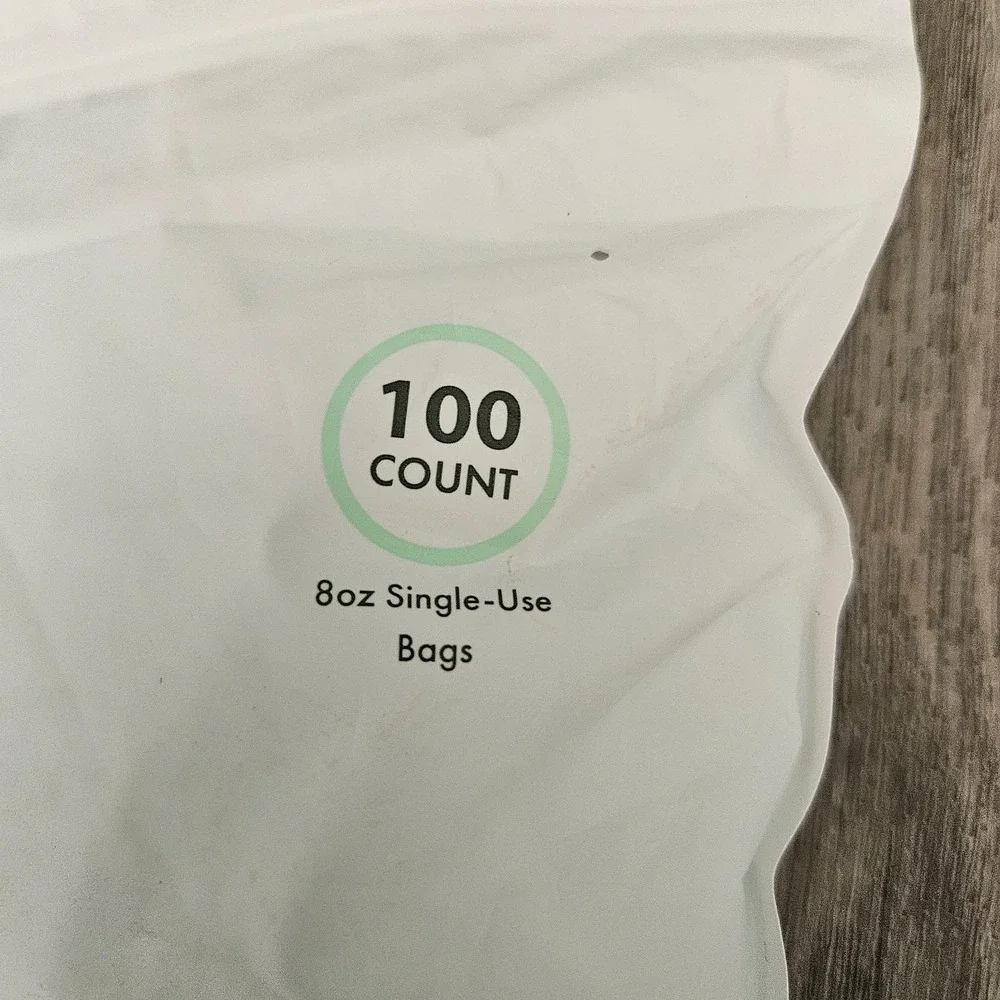 Motif Medical Breastmilk Storage Bags 100 bags of 8oz -‎ New